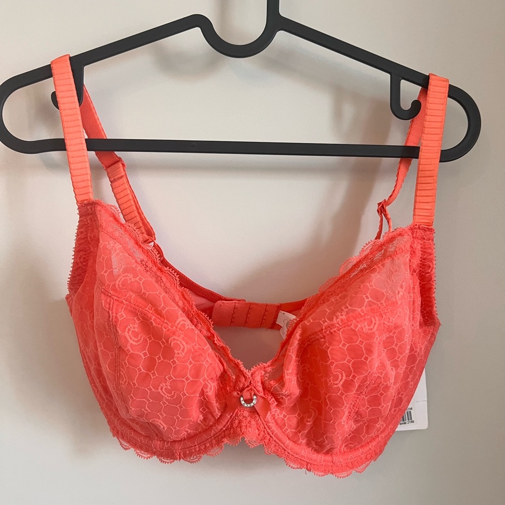Chantelle C Chic Sexy Underwire Bra, Style #3641, Falmingo, Size 32DDDD (32G)